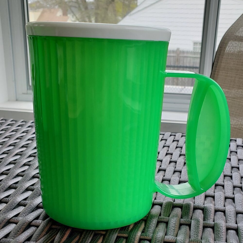 EUC Tupperware Insulated Mugs set of 3 - Picture 4 of 5